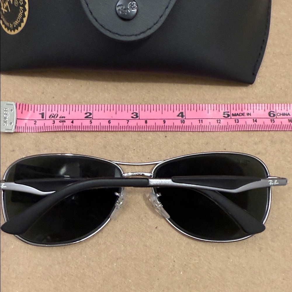 Ray-ban Sunglasses - Picture 5 of 10